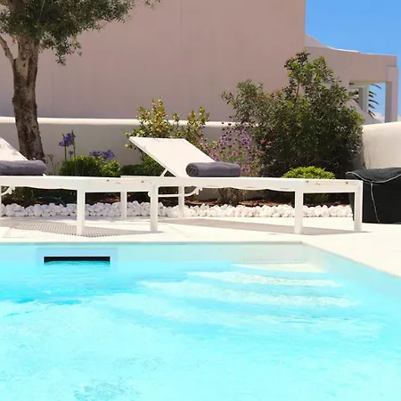 The Nine Graces - With Private Swimming Pools 4*