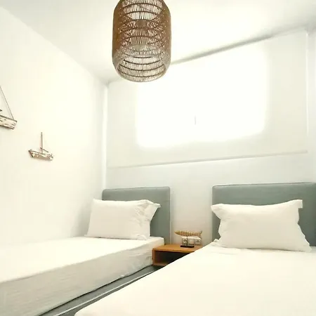 The Nine Graces - With Private Swimming Pools Agios Prokopios (Naxos)